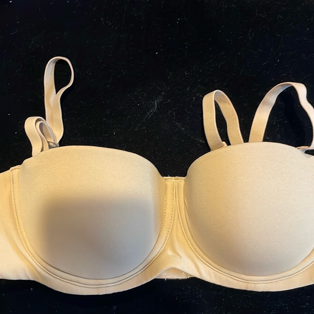 SKIMS Underwire Bra 34A Strapless option